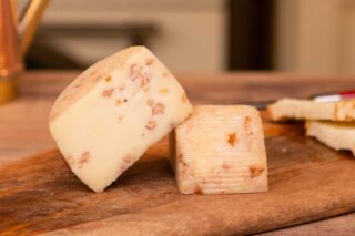 Caciotta alle Noci